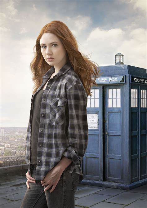 karen gillian doctor who|how did amy pond die.